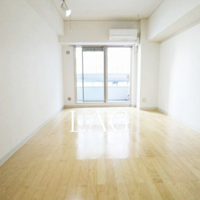【居間・リビング】 | サンモールエイト小石川 | 洋室のお部屋です。