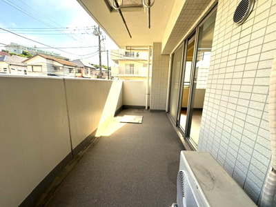 【バルコニー】