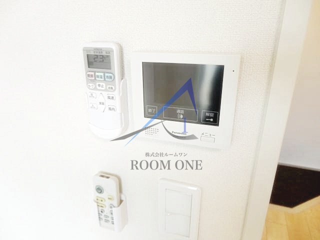 Palace若竹のセキュリティ|モニター付インターホンです。