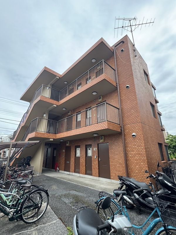 彦田ビルの画像