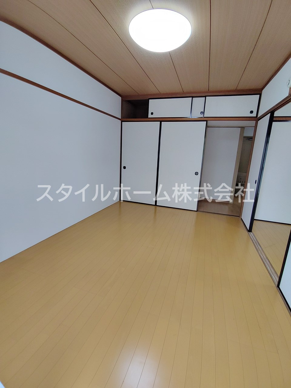 センチュリーシュンエーの寝室|別部屋写真です。