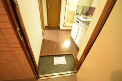 【玄関】 | 兼山マンション　 | 明るい玄関です
