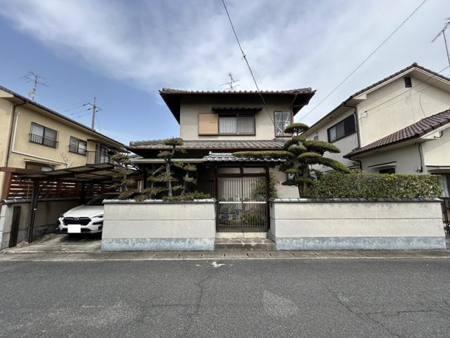 岡山市南区西高崎の中古一戸建
