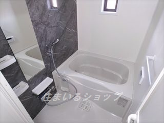 安芸高田市吉田町国司のアパートの浴室|追い焚き・浴室暖房乾燥機あり