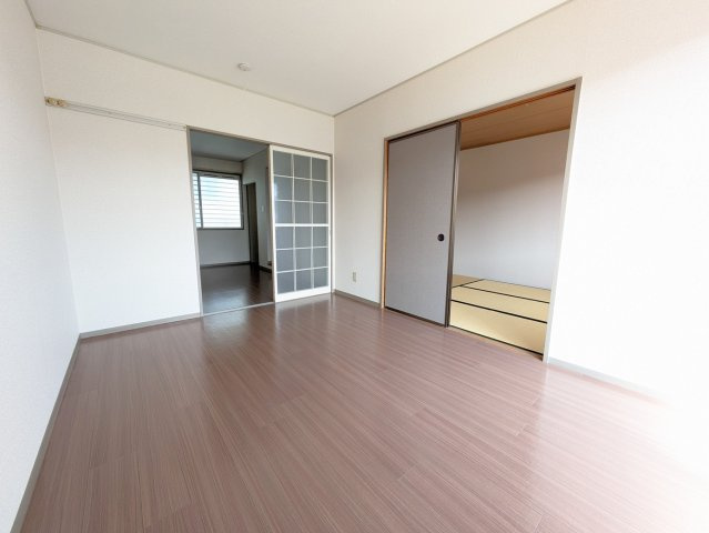 パークサイド浜野の洋室|洋室です