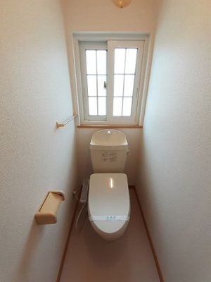 【トイレ】 | サンパティ－ク横田口 | コンパクトで使いやすいトイレです