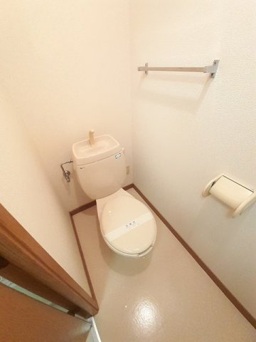 メイツクレストールＢのトイレ|トイレもきれいです