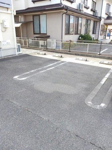 アルモニー和気の駐車場|駐車場です