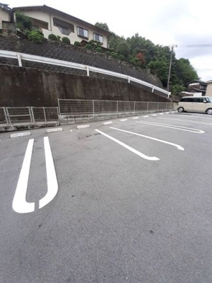 【駐車場】 | フォレスト　サイド横山Ⅰ | 駐車場です