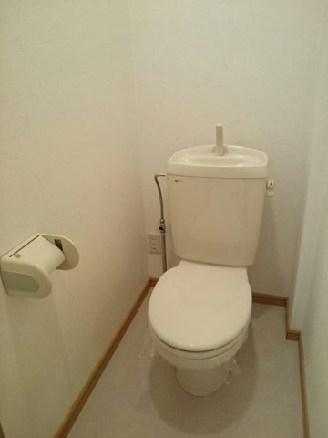 サンシティ臼井Ａのトイレ|トイレです