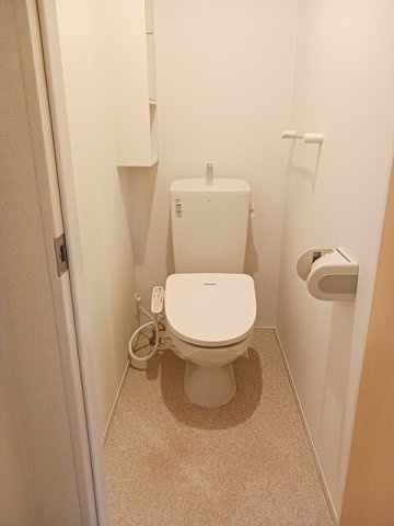 フロスト　フラワーズ　Ⅲのトイレ|コンパクトで使いやすいトイレです