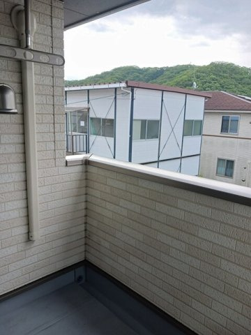 フロスト　フラワーズ　Ⅲのバルコニー|開放的で明るい空間を演出してくれるバルコニーです