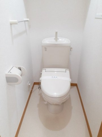 メゾンフォレスタＣ棟のトイレ|トイレです