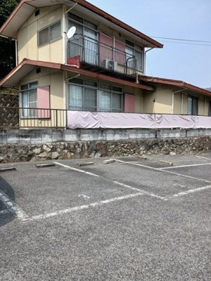【駐車場】 | ニュークレストールビゼン | 駐車場があります