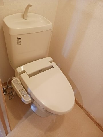 アルモニー和気のトイレ|清潔感のあるトイレです