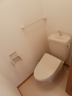 【トイレ】 | ポポラーレ　リヴ | シンプルで使いやすいトイレです