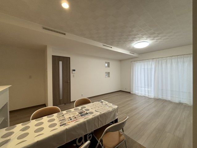 水戸市内原1丁目　新築戸建の居間・リビング
