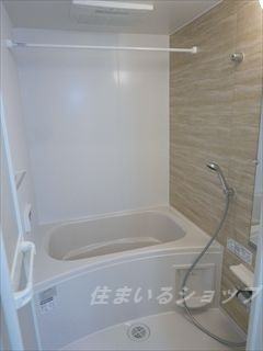 エスポワールの浴室|追い焚き・浴室暖房乾燥機あり