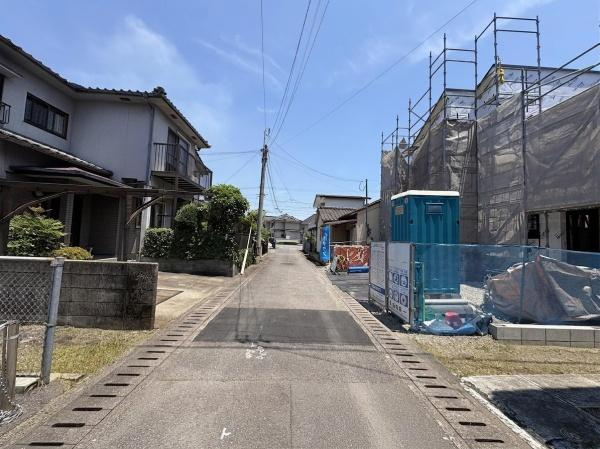 大分市舞鶴町2丁目1期1号棟の前面道路含む現地写真|前面道路含む現地（2026年6月撮影）
