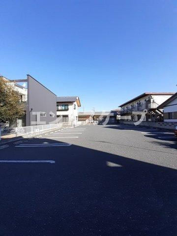 カーサ・セレーノの駐車場|高崎、前橋のお部屋探しはエンドスケープまで！お客様の理想お聞かせ下さい♪