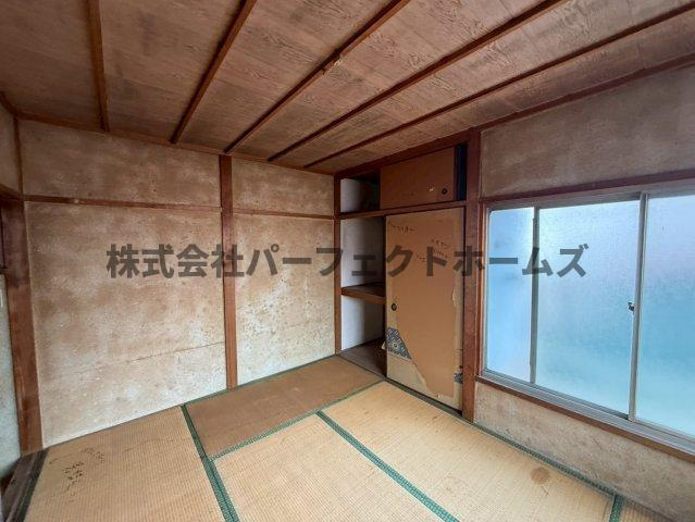 松丘町戸建　賃貸の和室|落ち着いた雰囲気の和室付きです