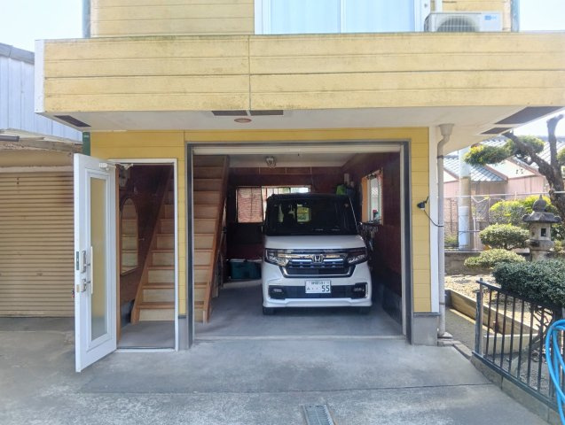 【駐車場】の画像