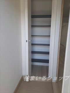 安芸高田市吉田町山手のアパートの玄関