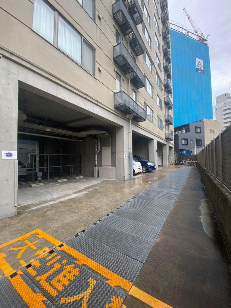 KDXレジデンス東桜I　名古屋市賃貸　仲介手数料無料の駐車場|エントランス