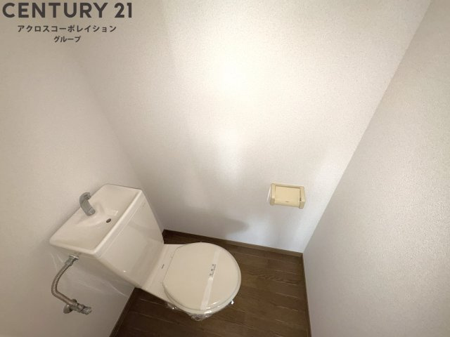 ゆったり落ち着けるトイレです