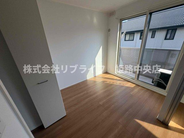 ハイムメゾン白鳥台の洋室