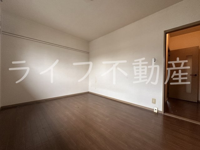 カサフェリスAの内装|内装は落ち着いています