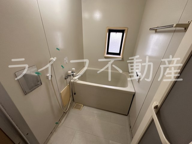 カサフェリスAの浴室|日々の疲れを癒すお風呂付です