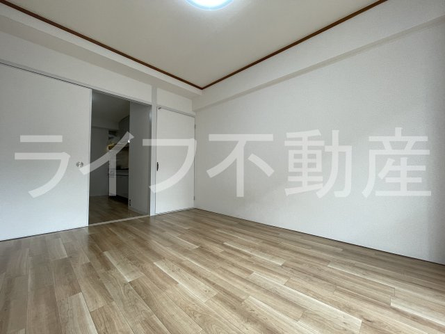 メゾン瓜生堂の寝室|寝室です