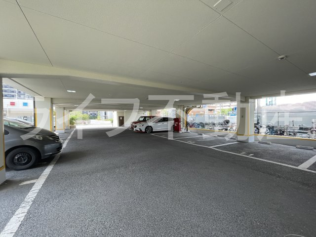 メゾン瓜生堂のロビー|清潔なロビーです