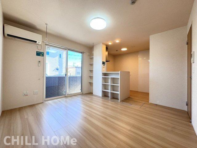 勝山Ⅱの居間・リビング|他社様掲載物件もまとめてご紹介、ご案内可能です(^^)/