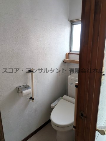 上溝中古戸建のトイレ|ゆったりとした空間のトイレです