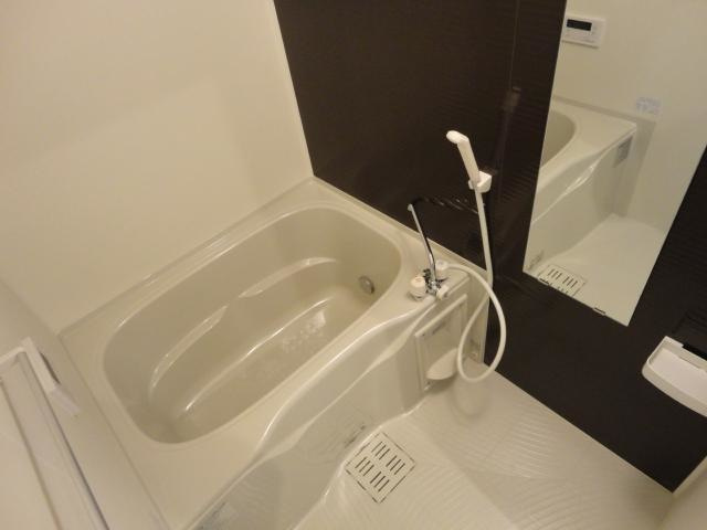 Ｐｅｔｉｔｅ　Ｌｕｍｉｅｒｅの浴室