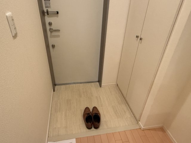 アンバーコート馬橋の玄関