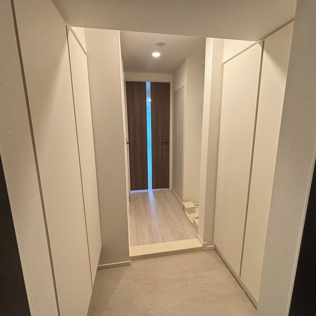パークアクシス品川天王洲アイルの玄関|※写真は同タイプ住戸です。