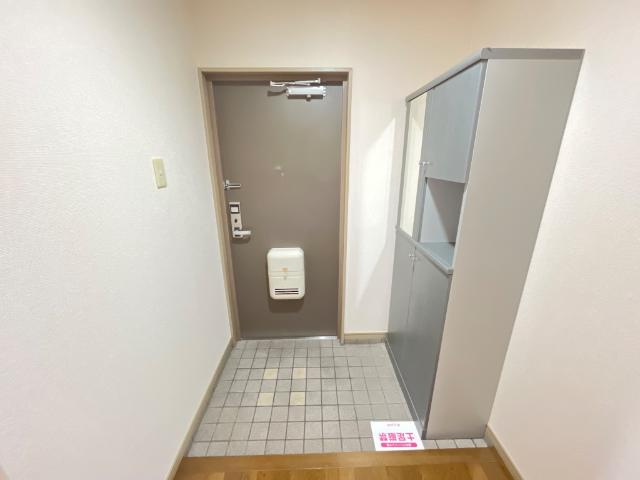 エクセレント上小田井の玄関|玄関