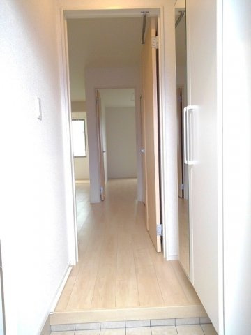 ルミエールＡの玄関|玄関です