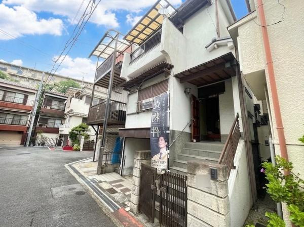 【前面道路含む現地写真】 | 寝屋川市池の瀬町　中古戸建