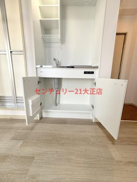 大阪市港区弁天４丁目の賃貸マンションの収納