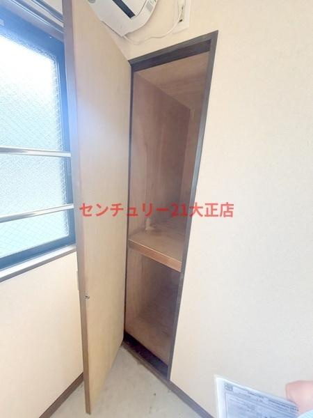 大阪市港区南市岡３丁目の賃貸マンションの収納