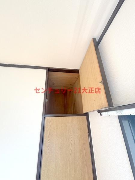 大阪市港区南市岡３丁目の賃貸マンションの収納