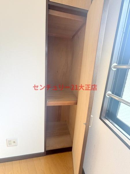 大阪市港区南市岡３丁目の賃貸マンションの収納