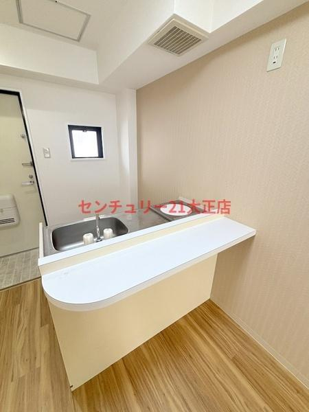 大阪市港区市岡元町３丁目の賃貸マンションのキッチン