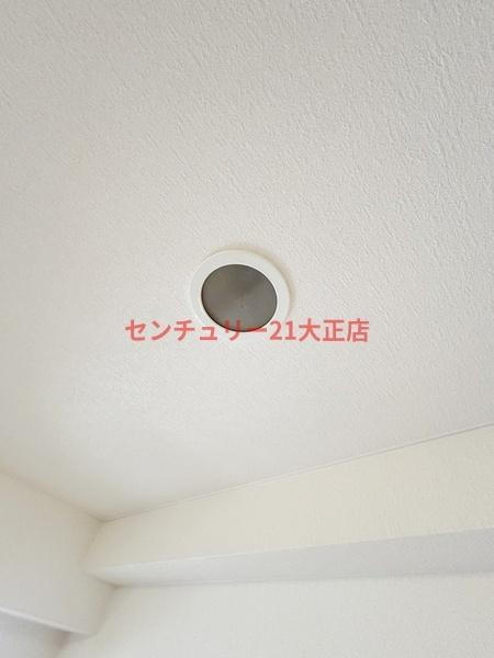 大阪市港区市岡元町３丁目の賃貸マンションの居間・リビング