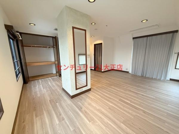 大阪市港区弁天５丁目の賃貸マンションの洋室