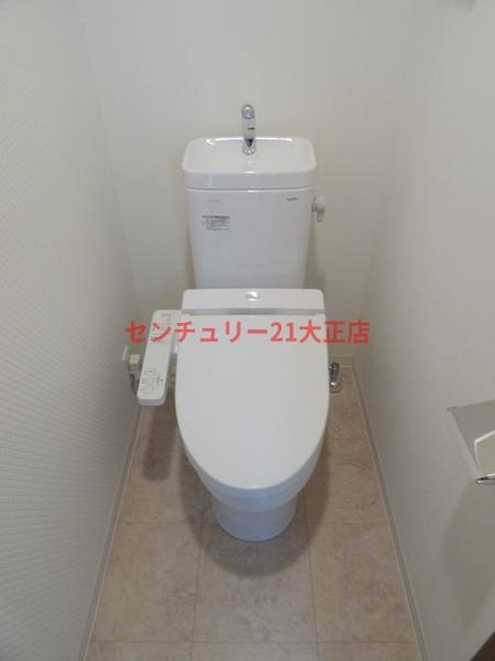 HRフロントリーガル難波WESTのトイレ|★トイレにも収納棚有★